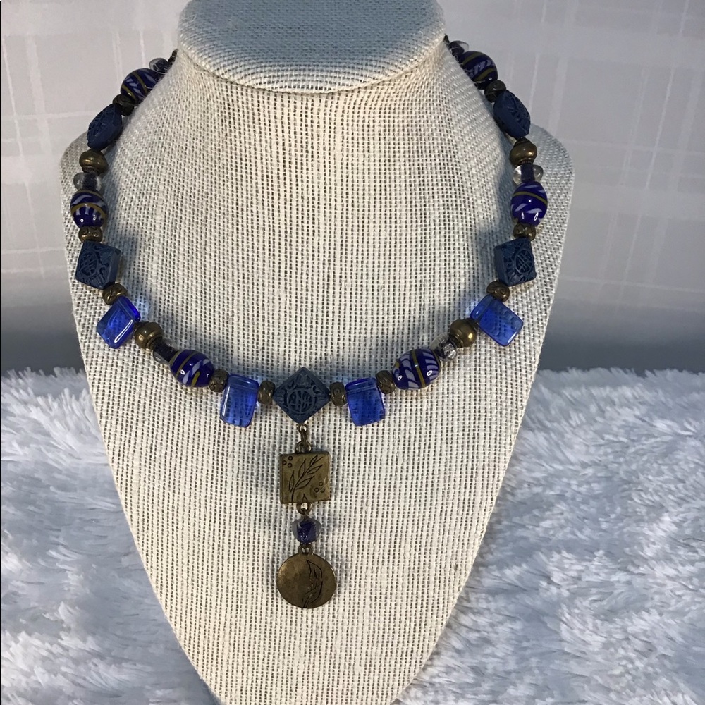 VINTAGE CHICOS ORIGINAL NECKLACE ASIAN THEME